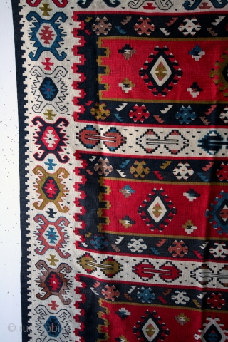 SARKOY kilim, Balkan, early 20th century. 
natural colors. One old repair. 
Original sides and headings intact. 
Clean. 
210 x 137 Cm's. 7 feet x 4.4 feet. 
      