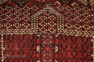 Turkmen Tekke Ensi. Late 19th century. 
134 x 160 Cms. 
                      