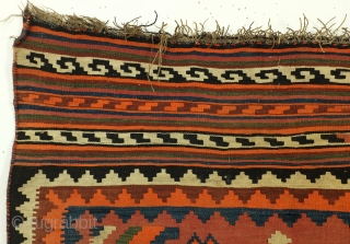 Luri-Gashgai, kilim, wedding gift with depicted bride and groom. 
Early 20th century, 280 x 137 Cm. 9.3 ft. x 4.5 ft. 
Woon on wool. In good condition, no tears or holes.  