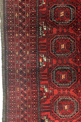 Turkoman Ersari Tekke. 
Saryken 'Mary' Gul, late 19th century, even wear, nice pile. 
Abrash in the cherry red field. 
256 x 137 Cm. 8.5 ft. x 4.5 ft. 
    