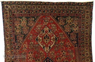 Highly collectable Qashqai, 1860 - 1880. 
200 x 120 cm. 
Beautifully worn, in places worn through, refined knotted, all natural colors te red from Cochenille. 64 knots per Cm.    