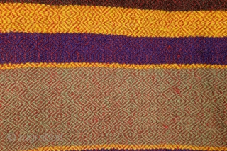 Bulgarian kilim, jajim, but different made; two colors embroided in one pattern. 
This gives an optical effect. See detail photo's. 
Used on couches.  
size; 335 x 180 Cm. 
Made in 3  ...