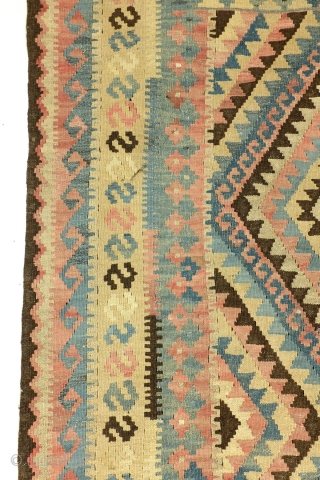 two kilims, one family, I 145 x 125 Cm. and II 143x 100 Cm. 
So close they could be of the same maker. 
Antique, about 1920 - 1930. 
They want to stay  ...