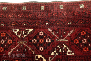 Turkoman Ersari area rug, 265 cm x 170 cm. 8.8 feet x 5.6 feet. 
In good condition. Made around the 50ies. 
All natural colors.         