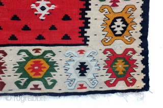 Very fine woven kilim, around 1930.  
'Sarkoy', is the name Turkish rug deales gave to these
Balkan made weavings. 
It is in fact a misleading name, suggesting they only were made
on Turkish  ...