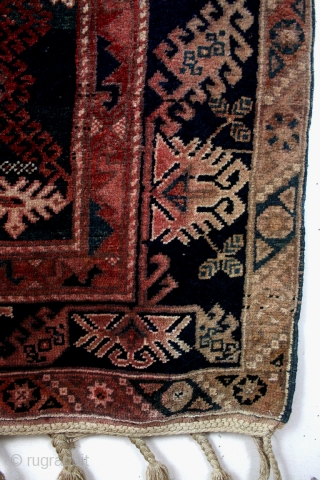 Bergama, antique, perfect condition, natural colors. 
Great abrash. 122 x 210 Cm's. 4 ft.1"x 7 ft. 
Clean. Great petrol and  indigo. 
Dragons on two borders.       