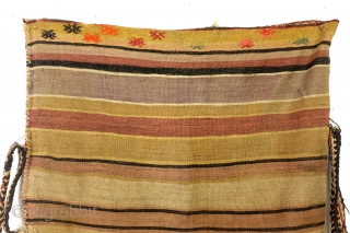 Soumack, 'grain' sack?, natural colors. 82 x 130 Cm. 2.7 ft. x 4.3 ft. Embroidery. 
Kilim back. In very fair state, one hole in the back.       