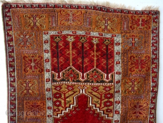 Konya prayer rug. 

Clean, newly festooned borders. 
Under an extra band for protection. 
165 x 124 Cms. 5 feet 6" x 4 feet 2"


         