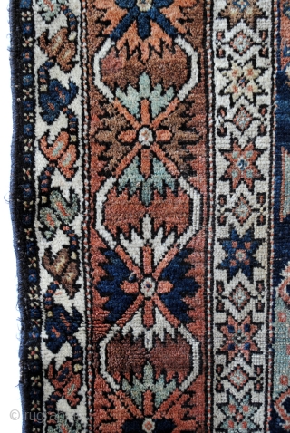 Kazak, Kuba Area, Caucasus, 1910 -1920, 170 x 105 Cm. 
'Crab' main border- what is the real name? 
Flanked with a border with stars and vigne meander. 
Natural colors, fine condition. 
Very  ...