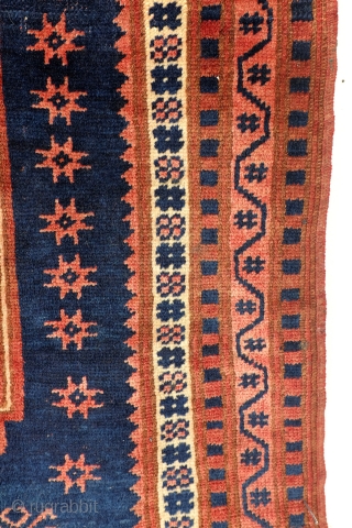 Yagdcibedir, 

west Anatolia, often mistaken as Balouch or Turkman. 200 x 100 cm. 
Collectable. The legend tells that there was long time ago a man who's name was Yagcibedir... 
He bought and  ...