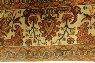 Antique Turkish prayer rug, Hereke, 188 x 126 Cm. 
Excellent condition. Even pile. 

www.tablesXL.com                   