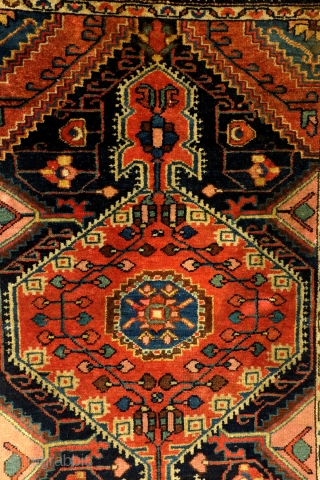 Hamadan - Toyserkan, great colors, shine, 153 x 103 Cm. 5.1 ft. x 3.4 ft. 
                 