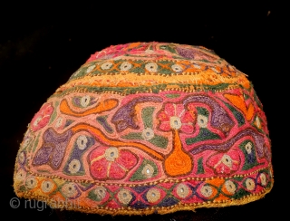 Cap, Turkmen, antique, fine embroidery, high 11 Cm. wide 18 Cm.                      