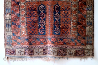 Turkoman Hatchlou, Engsi, antique. 
200 x 133 Cm's. 6ft.8"x 53"
Natural colors, not washed.                    