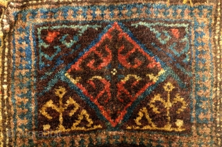 Complete bag, Shantah, Afghan Baluch nomad In perfect condition. Early to Middle 20th century, some synthetic colors. 
110 x 50 Cm. 44 inch x 20 inch. 

Makes a great pillow. Filled with  ...