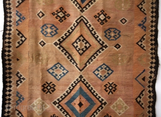 Luri Qashqai kilim, antique, 275 x 143 Cms. 9 ft. 3 in. x 5 ft. 
In very good condition, firm, clean. 



SOLD ON CATAWIKI         