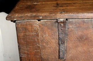 Dutch 17th century chest, oak. 
Long 148 Cm. 5 feet. high 75 cm 2.5 feet, deep 57 cm 2 feet. 
            