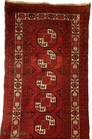 Turkmen Ersari, 1910- 1920, in very good condition, high pile.
Clean, 110 x 220 Cm. 44" x 88".                