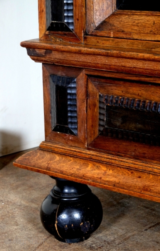 Dutch mid 17th centuary kussen Kast. ( kabinet) 
Cushion doors with ripple moulding. 
kussen = cushion or pillow. 
The pillows are inspired om cut juwels. 
Oak and Palissander and Ebbony. 
In perfect  ...