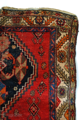 Antique Armenian Kazak, Karabach area. 
Dated 1331= 1913. see photo. 

Old, worn and shabby chique. "AS IS". 
Old repairs all over. 
This is an icon, should be a pictoral object on a  ...