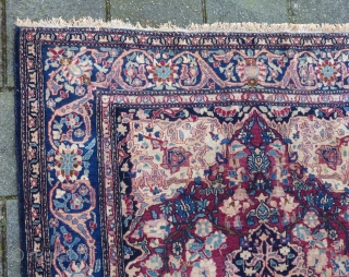 Isfahan, 206 x 131/141 cm., ca. 1900 in perfect, unrestored condition. Fine weave and a floppy handle. All natural dyes, endings secured. Will definitely better from a wash. Last picture taken in  ...