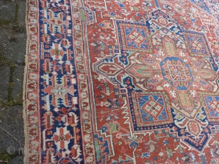 Heriz rug with unusual border, 384  x 275 cm., 12'7" x 9', ca. 1900.                  