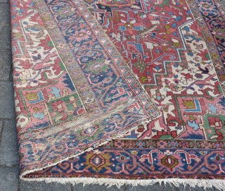 Heriz rug 375  x 275 cm., 12'4" x 9' ,ca. 1900.                     