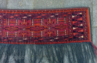 Saryk Turkmen Torba 116 x 38 cm., 3' 10 x 15". Great condtion without any wear and in full pile, with lower cotton for the whites. Washed. Very slightly tip faded orange-red  ...