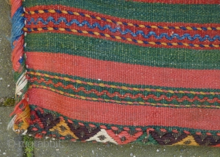Great Jaf Bag with kilim backside, 74 x 52 cm. Good pile, no wear, well saturated natural dyes, endings complete.             
