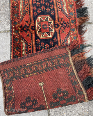 Big seize Ersari torba/decorative panel, 46 x 177 cm. Excellent condition, with all over full, soft pile and no repairs done to it. One dye, the orangish red, slightly tip faded. Washed  ...