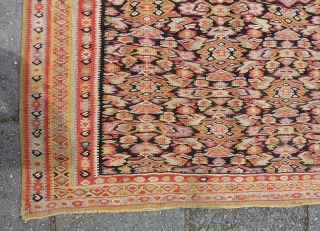 Antique Senneh Kilim, 192 x 118 cm., 6' 3" x 3' 10".                     