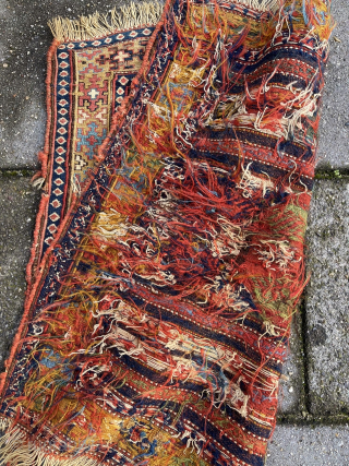 Antique Shahsavan Sumakh Bag front, 66 x 66 cm., 19th c. A few damages at the selvedges and a small repair at the top border ( see last detail pict.) robvanwieringen@telfort.nl  