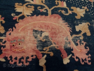 This Ningxia Rug #7654 measures 10’6” x 12’9” (323 x 393 cm). It has six foo lions cavorting among cloud symbols in white and Chinese brown. There are six peonies in pink  ...