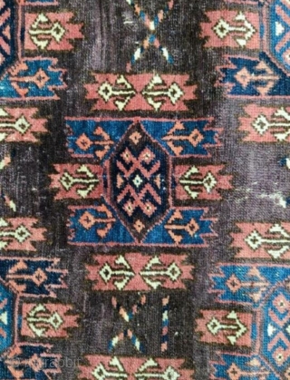 Turkman Yamoud 

146 x 235 cm

Beautiful rug                          