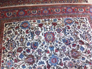 old Persian Qom 320 x 204 cm, a very elegant rug in good condition (100% natural dyes)                