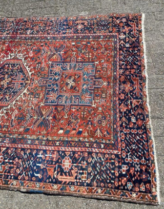 kharaja 200 x 144 cm in good condition                         