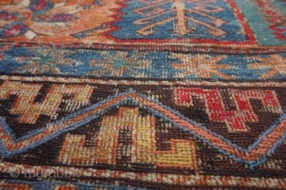 Soumak in need of restoration. A beautiful rug. Size: 260 x 350 cm
   


                 