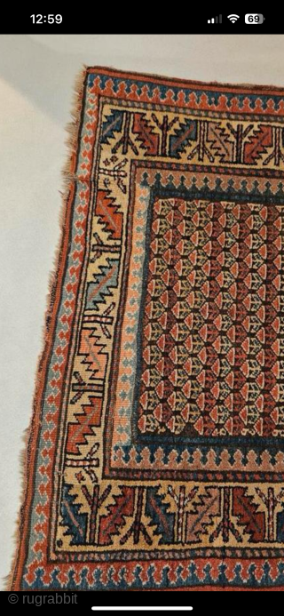 Caucasian rug, good condition size 186x 130 cm
