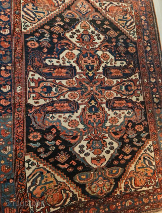 Persian rug in great condition, size 150 x 200 cm