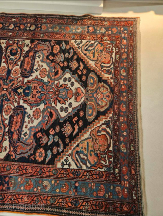 Persian rug in great condition, size 150 x 200 cm