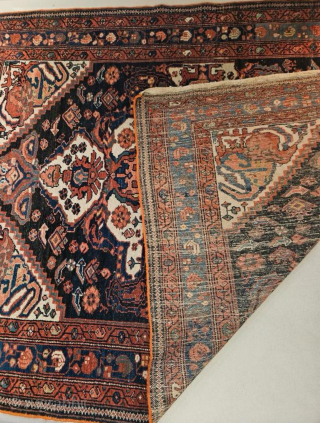 Persian rug in great condition, size 150 x 200 cm