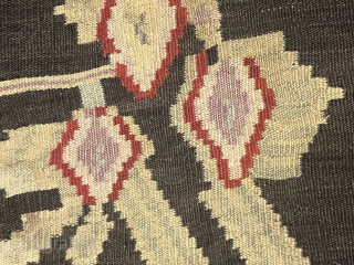 Dark Grey Caucasian Karabakh Kilim with Female Figures – 407 × 153 cm
Striking vintage Karabakh kilim featuring bold geometric motifs and rare woven female figures.        