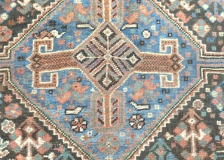 Khamseh rug, 213 x 150 cm                           
