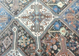 Khamseh rug, 213 x 150 cm                           