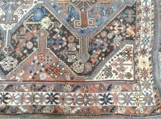 Khamseh rug, 213 x 150 cm                           