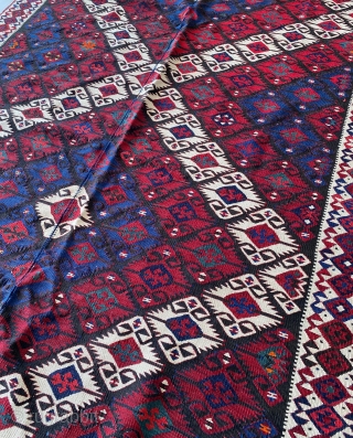 Van - Hakkari Gulsar Kilim
Made of handspon wool by Hartushi (Subtribe Jirka) in the First Quarter of 20th Century. Size is 175 x 245 cm. Woven on the horizontal loom as two  ...
