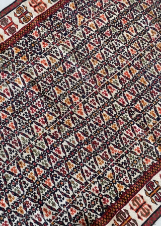 Exceptional and early Caucasus runner kilim with an unusual large size and color combination. Weaving techniques include cicim and embrodeiry sumak. Combined with four different panels. Cotton foundation. Excellent condition. 132x272 cm.  ...