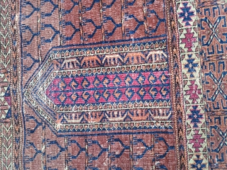 AFGNOR BUCAKA ANSI HAGAN.   167x137 cm.
                         