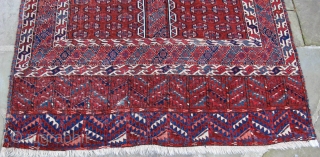 Large finely woven colorful Yomud Engsi with unusual design elements,
very rarely seen main border, evenly low very acceptable pile,
asymmetric knotting open right, 19th. century, 73" X 55"[184 X 140cms]
Please make an appointment  ...