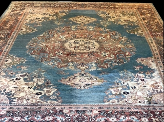 A very attractive Persian Sultanabad.Measures 12' x 15' and is in very good condition for itsage.                 
